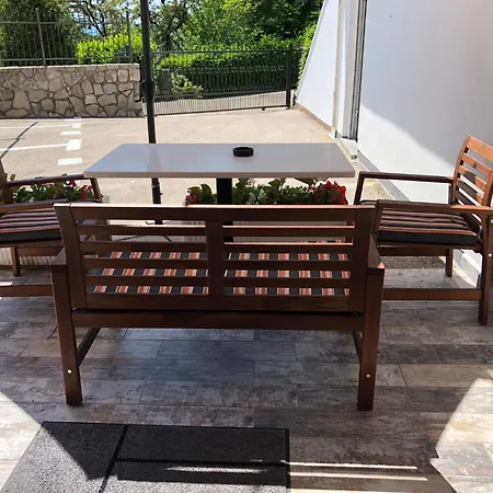 Apartmani Ucka Opatija Exterior foto